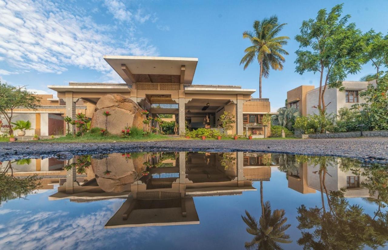Heritage Resort Hampi Ngoại thất bức ảnh